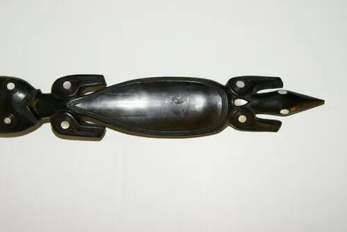South Pacific Art Trobriand Mother Of Pearl Salty Crocodile Ebony Carving 1A51